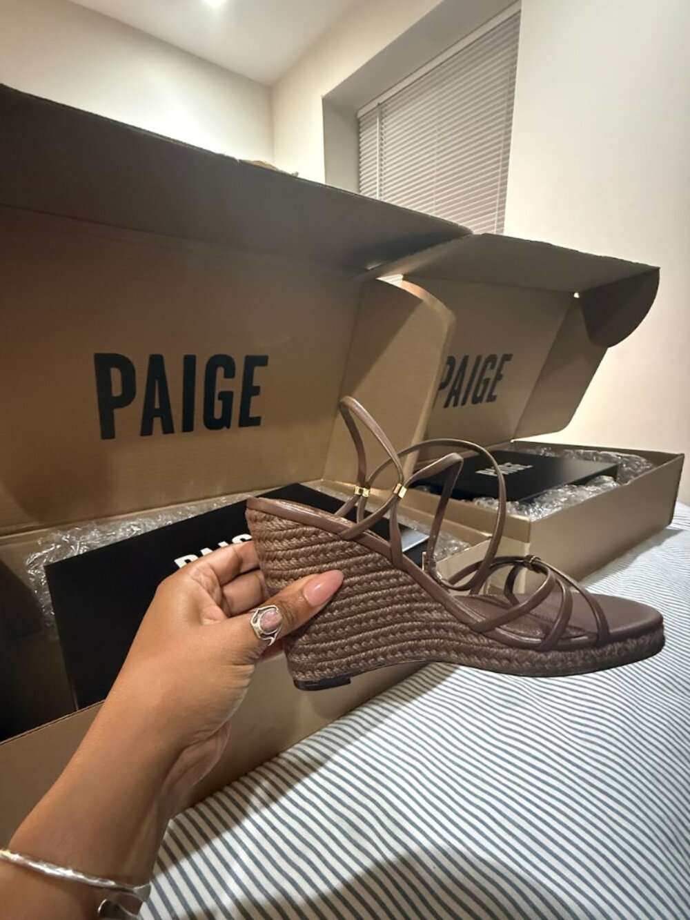 PAIGE Kylen Wedge - Mahogany Leather × Size 1 7.5
